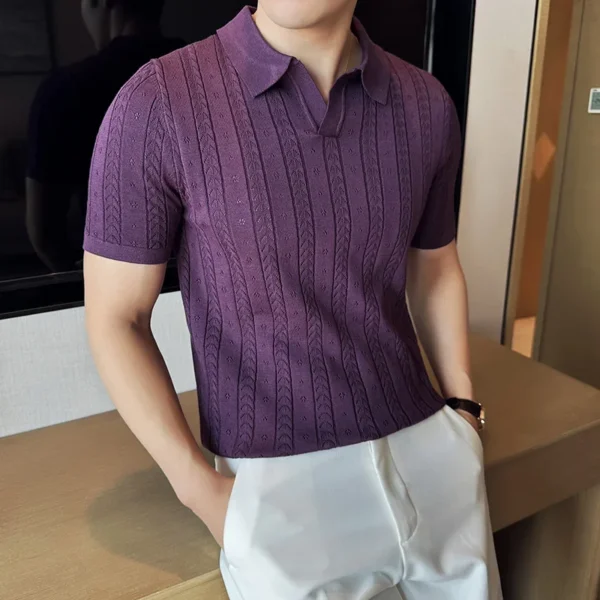 Camisa Polo Masculina Gola V – Listrada com Jacquard Vazado, Malha Leve e Manga Curta para o Verão - Imagem 5